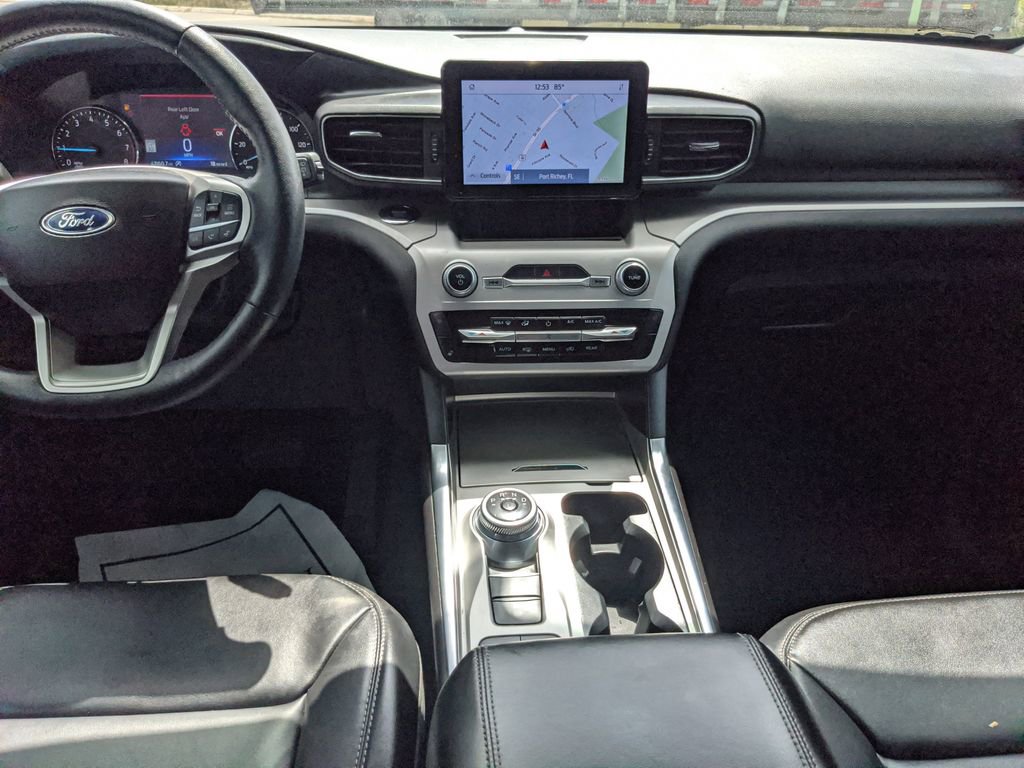 Certified 2023 Ford Explorer XLT w/ Equipment Group 202A image 16