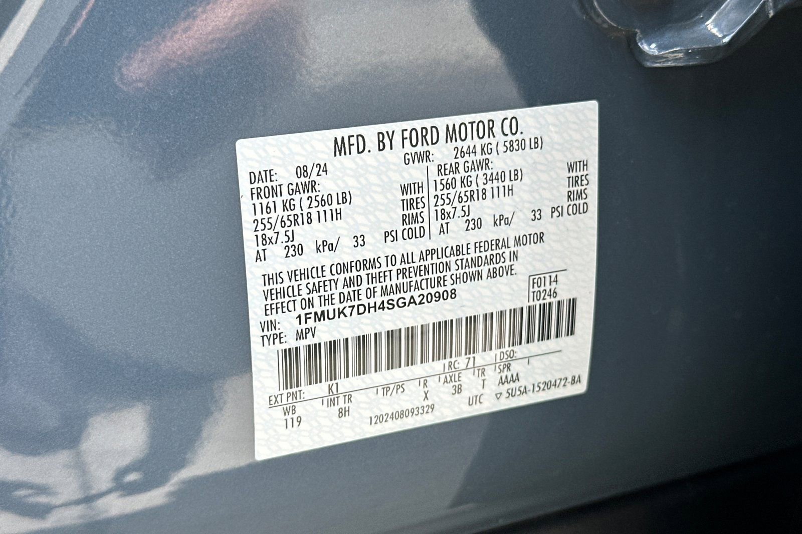 Certified 2025 Ford Explorer Active RWD image 30