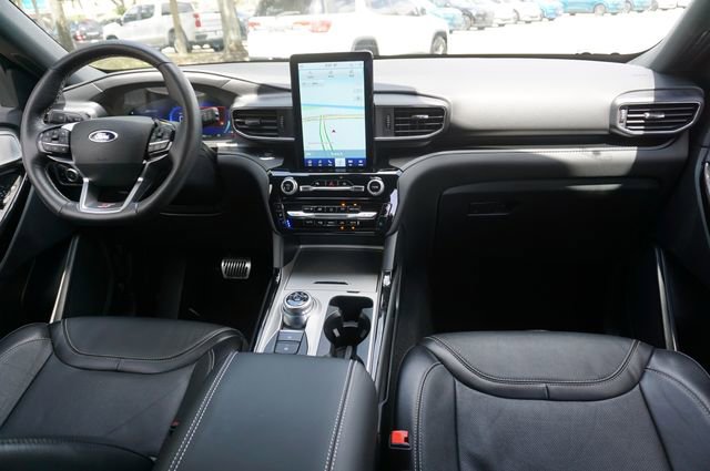 Certified 2023 Ford Explorer ST w/ Equipment Group 401A AWD/4WD image 6