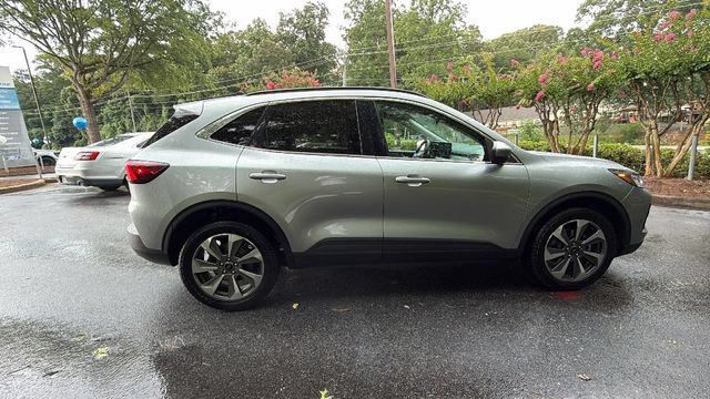 Certified 2024 Ford Escape Platinum AWD/4WD image 9