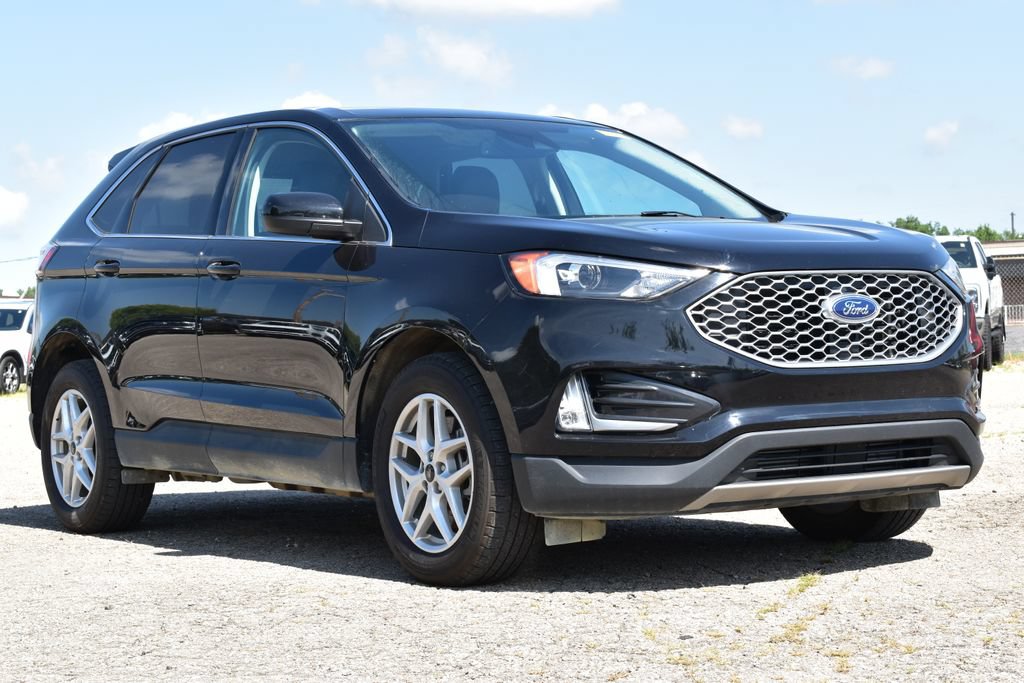 Certified 2024 Ford Edge SEL w/ Convenience Package AWD/4WD image 3