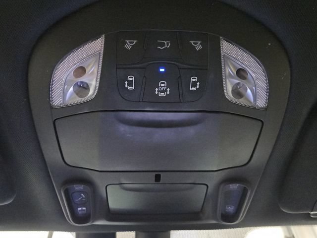 Used 2022 Chrysler Pacifica Touring-L w/ S Appearance Package AWD/4WD image 38