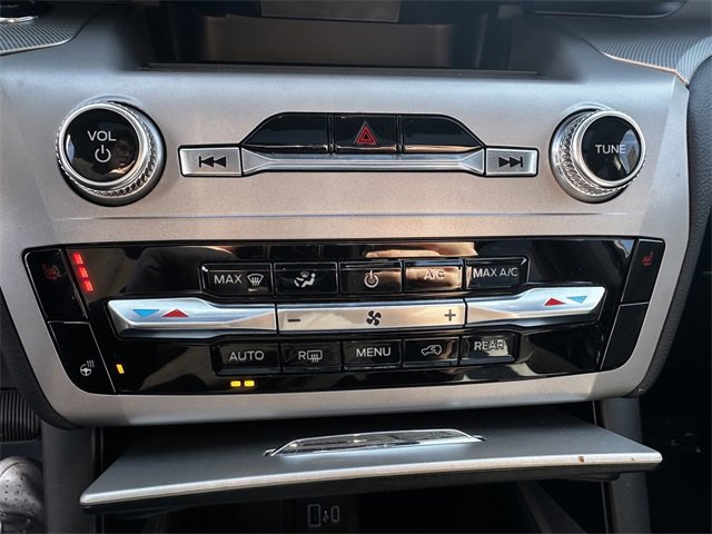 Certified 2022 Ford Explorer XLT w/ Equipment Group 202A image 24