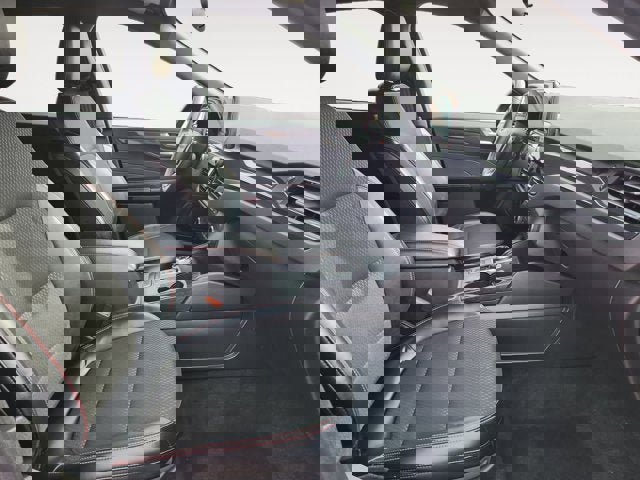 Certified 2025 Ford Escape ST-Line image 15