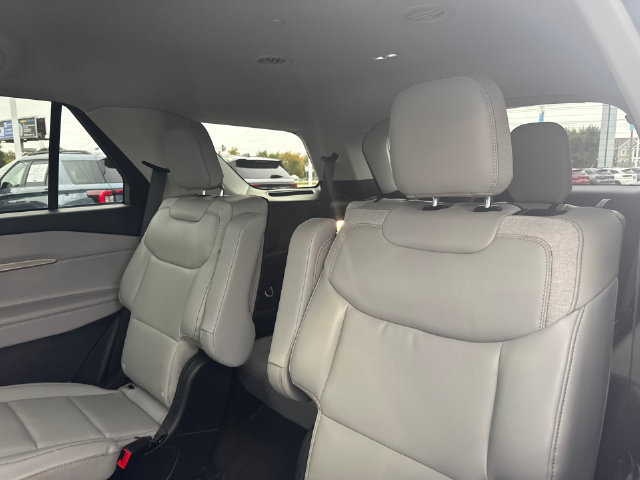 Certified 2026 Ford Explorer Active w/ Active Comfort Package AWD/4WD image 27