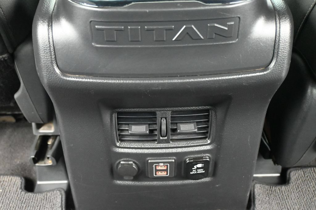 Used 2019 Nissan Titan SV w/ SV Convenience Package RWD image 20