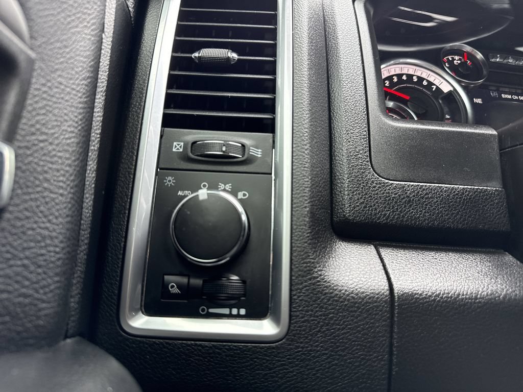 Used 2023 RAM 1500 Classic Warlock w/ Electronics Group AWD/4WD image 24