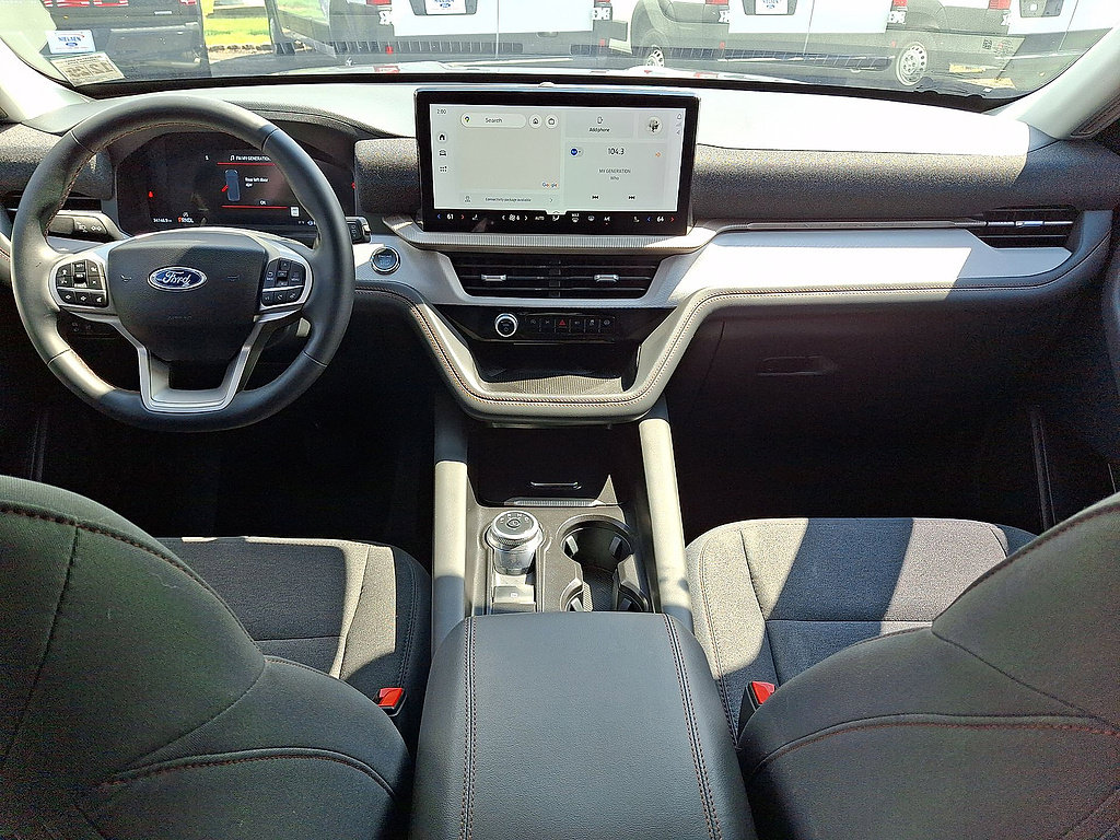 Certified 2025 Ford Explorer Active AWD/4WD image 10
