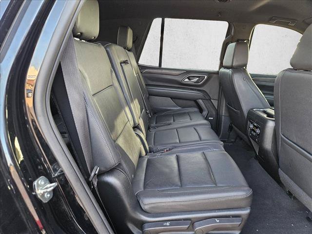 Used 2023 Chevrolet Tahoe LT w/ Luxury Package AWD/4WD image 17