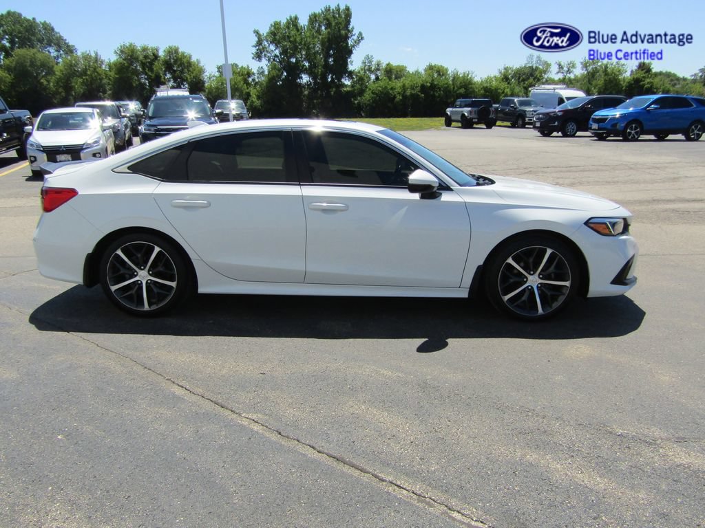 Used 2023 Honda Civic Touring image 10