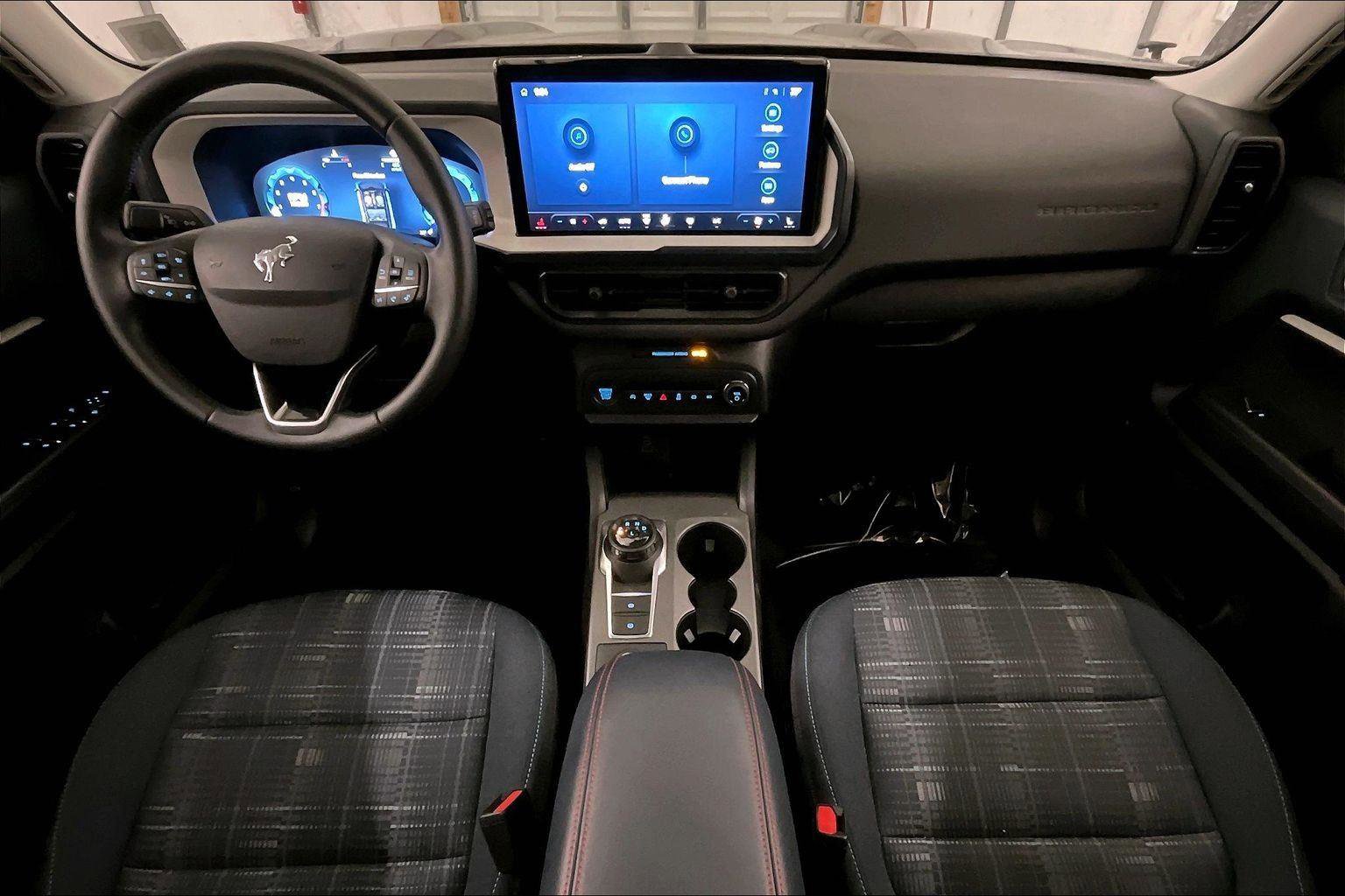 Certified 2025 Ford Bronco Sport Heritage w/ Convenience Package image 14