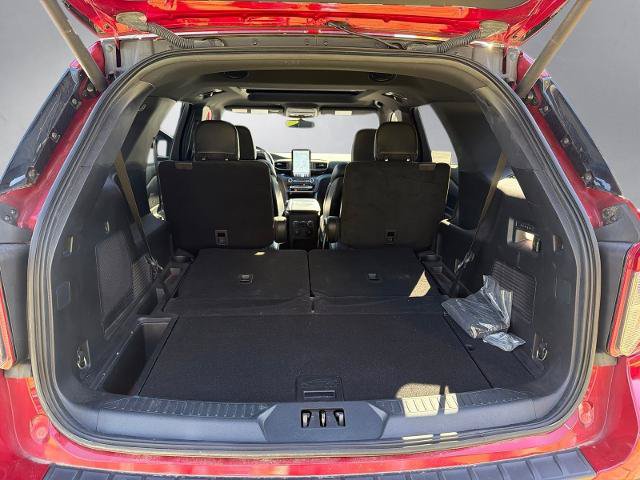 Certified 2020 Ford Explorer ST w/ ST Street Pack AWD/4WD image 26