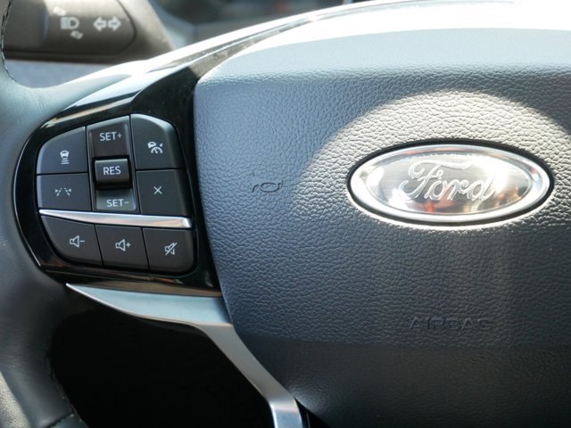 Certified 2025 Ford Explorer Platinum w/ Ultimate Package AWD/4WD image 20