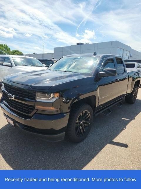 Used 2018 Chevrolet Silverado 1500 Custom w/ Custom Value Package AWD/4WD image 2
