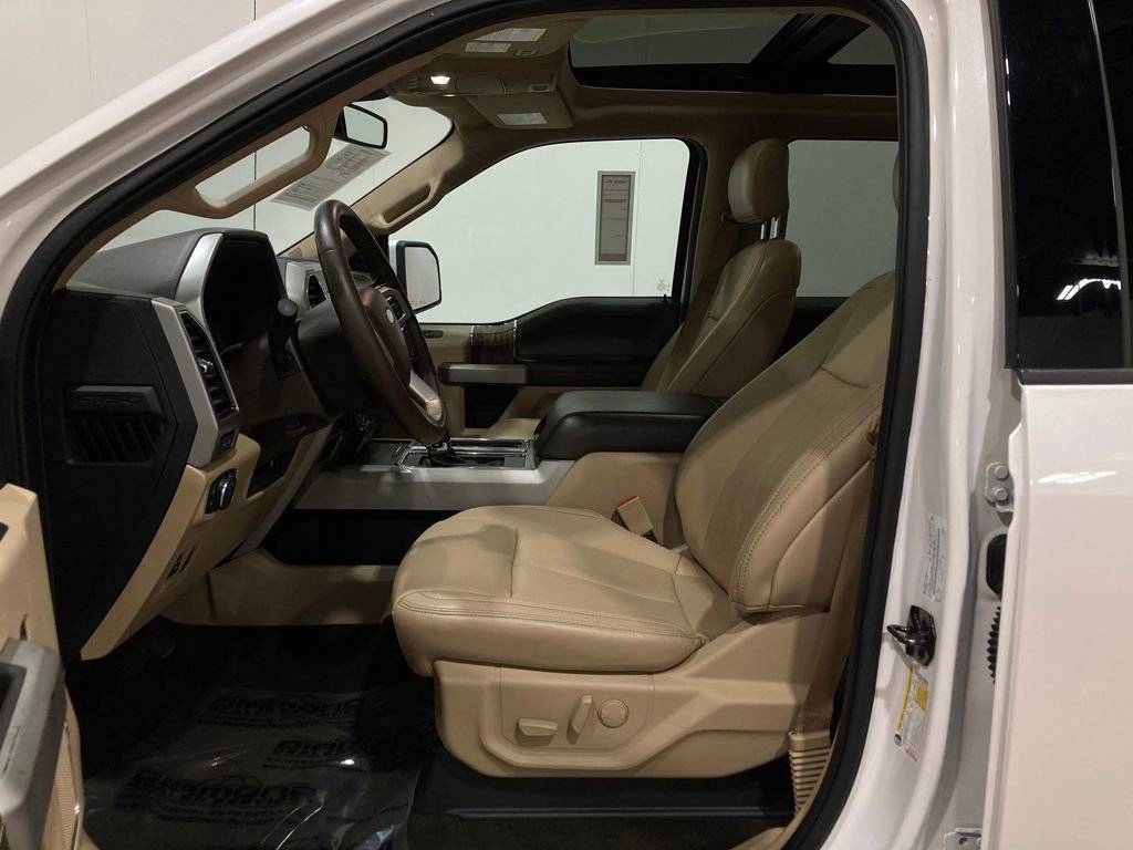 Certified 2019 Ford F150 Lariat w/ Equipment Group 501A Mid image 25