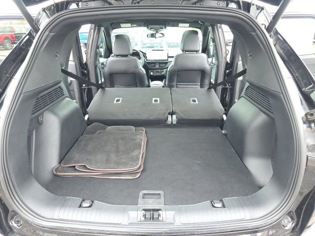 Certified 2023 Ford Escape ST-Line w/ Tech Pack #1 image 32