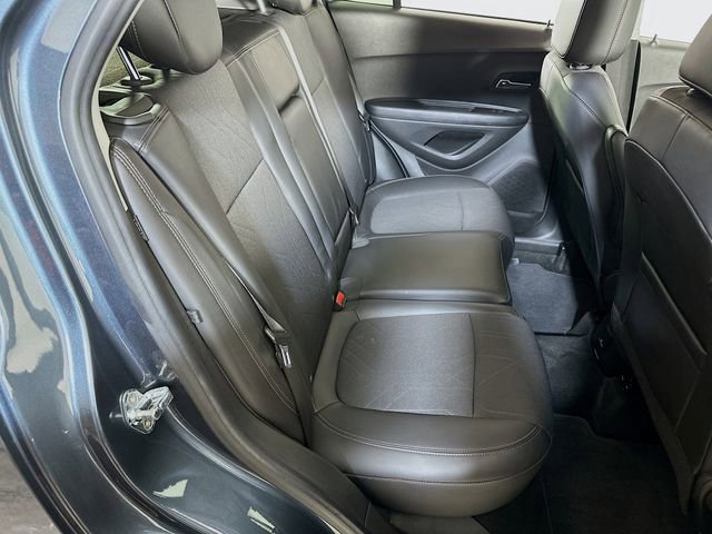 Used 2022 Chevrolet Trax LT w/ Driver Confidence Package image 12