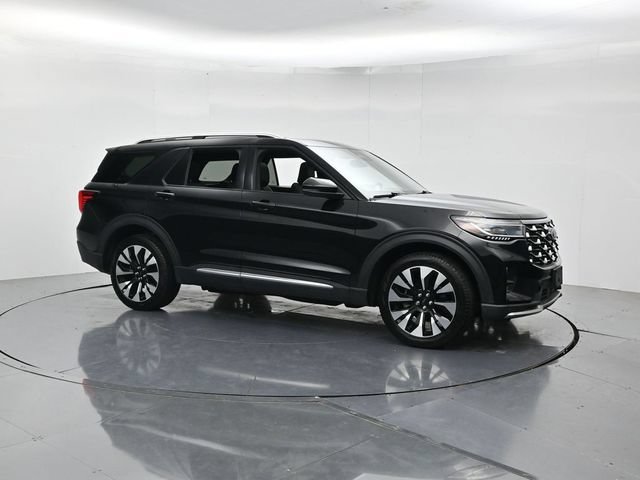 Certified 2025 Ford Explorer Platinum w/ LUX Leather Package AWD/4WD video 3