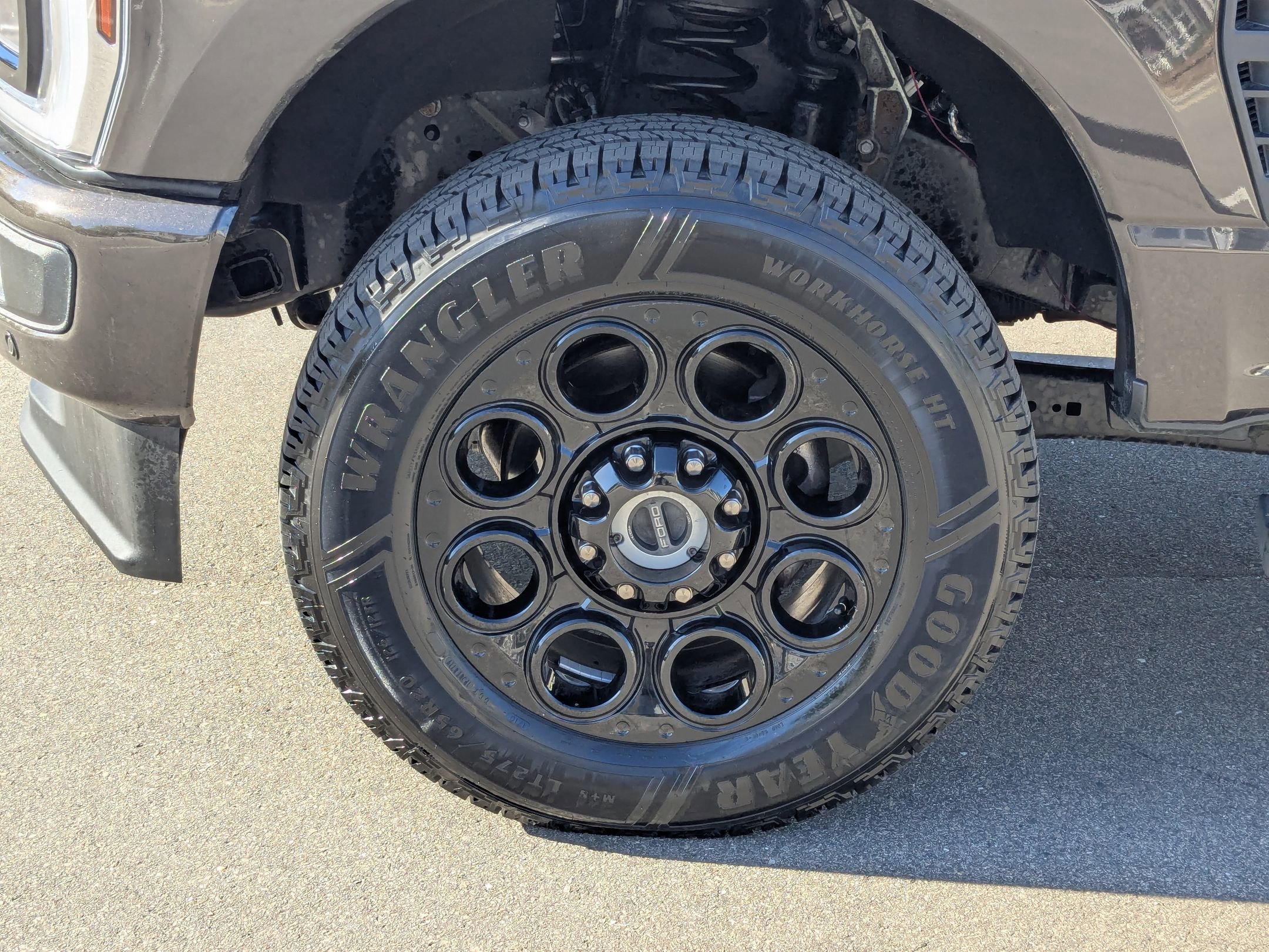 Certified 2024 Ford F350 Lariat w/ Lariat Ultimate Package AWD/4WD image 10