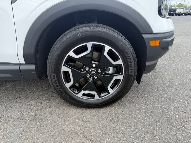 Certified 2024 Ford Bronco Sport Outer Banks AWD/4WD image 8