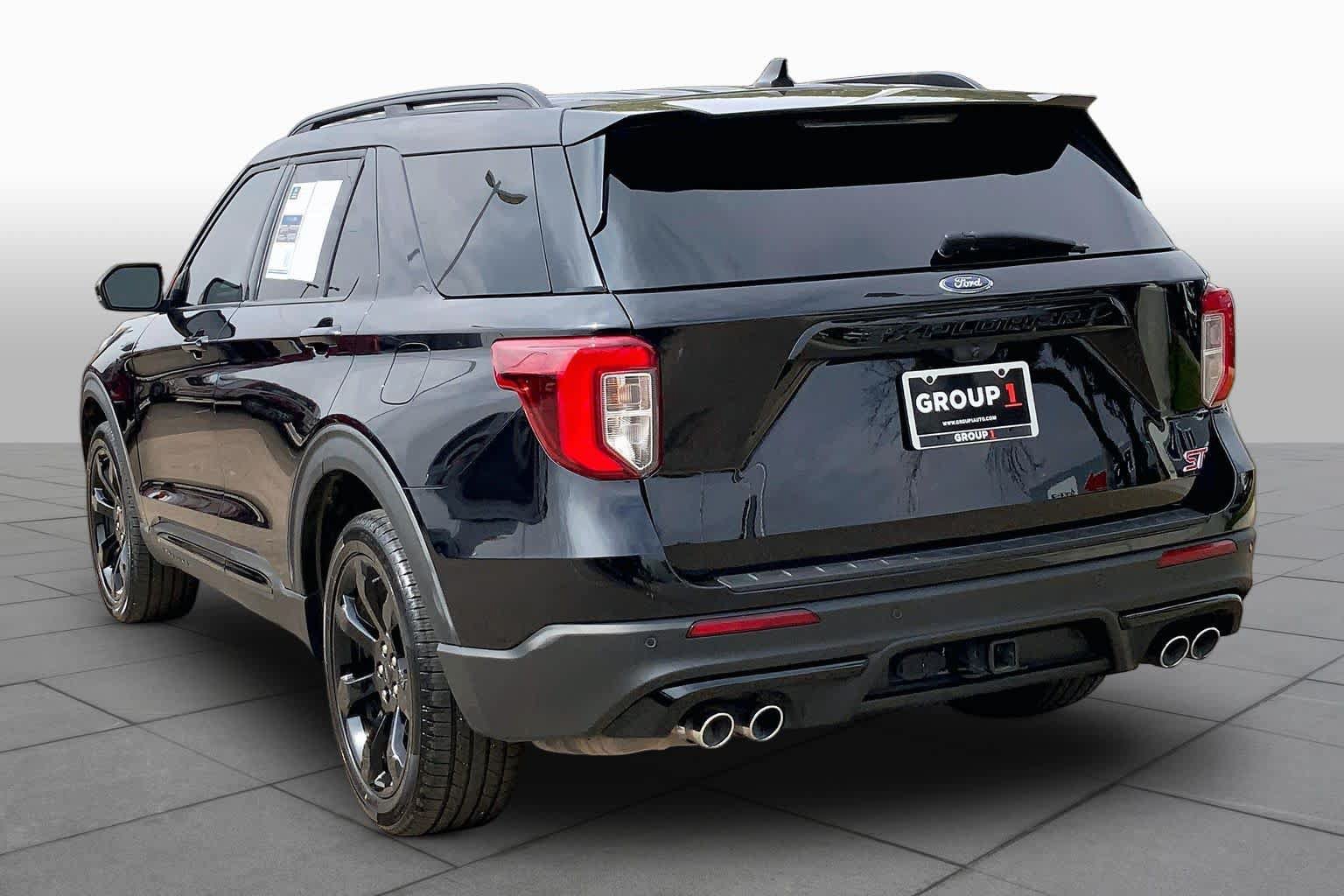 Certified 2024 Ford Explorer ST w/ Equipment Group 401A AWD/4WD image 12