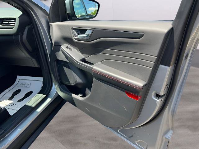 Certified 2023 Ford Escape ST-Line Elite AWD/4WD image 20
