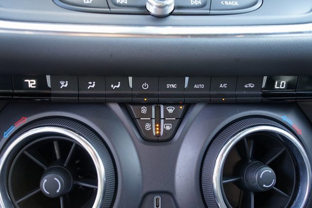 Used 2023 Chevrolet Blazer LT image 15