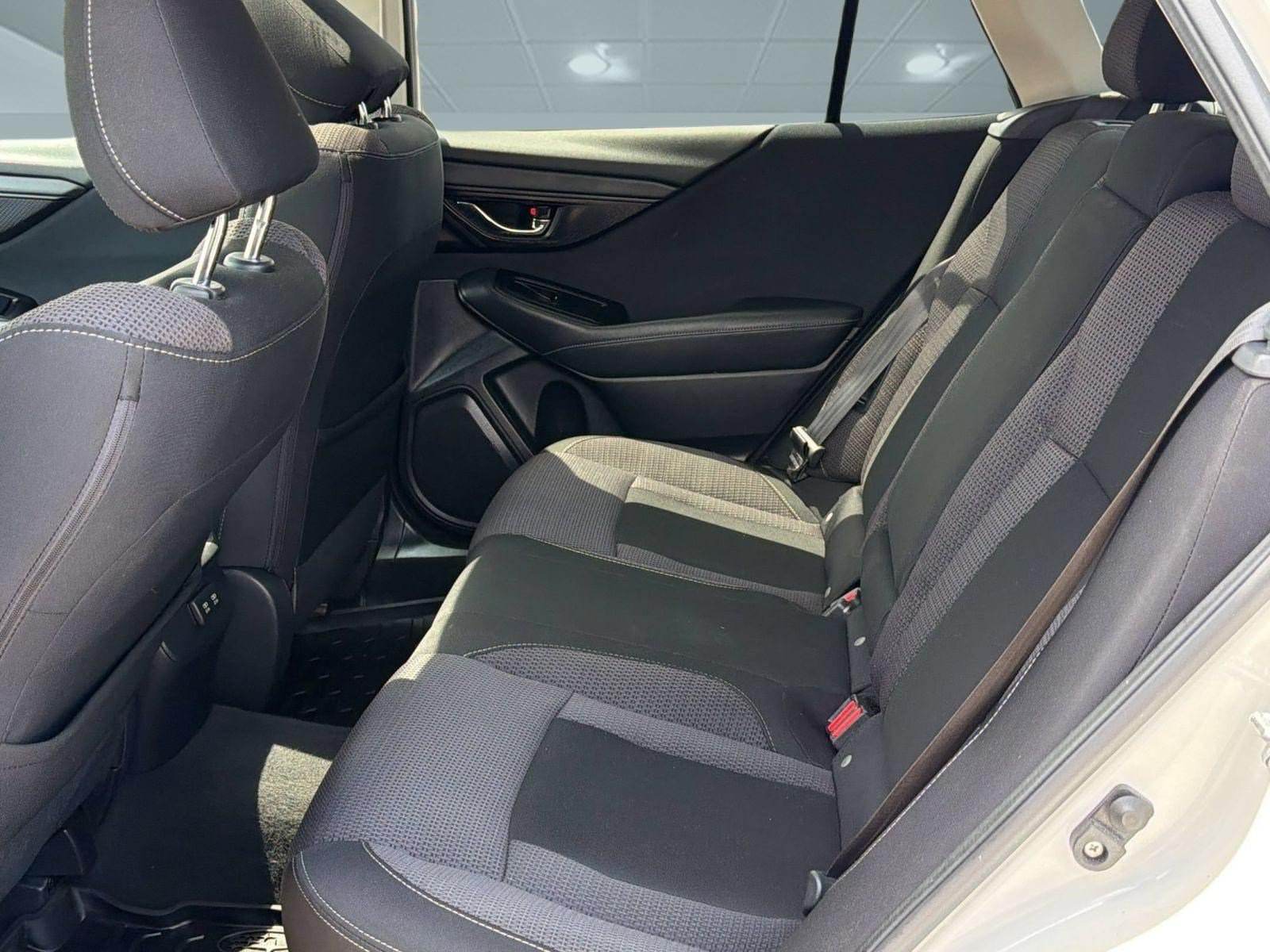 Used 2021 Subaru Outback Premium AWD/4WD image 23