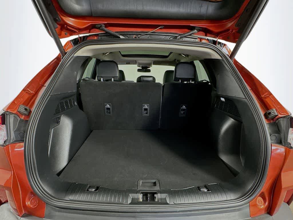 Certified 2020 Ford Escape Titanium AWD/4WD image 21