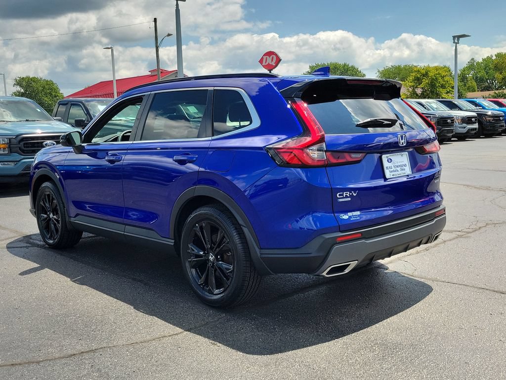 Used 2024 Honda CR-V Sport Touring image 6