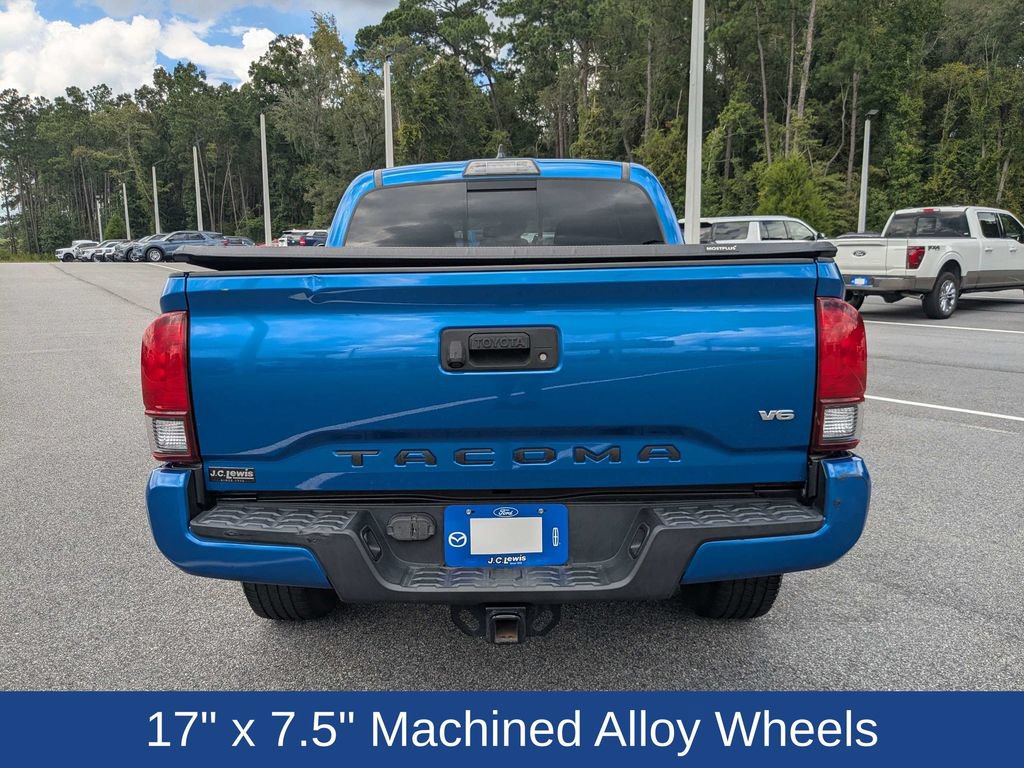 Used 2018 Toyota Tacoma TRD Sport RWD image 8