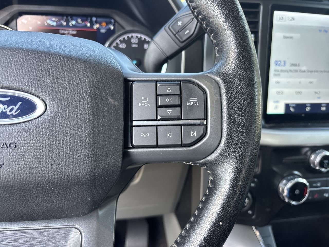 Certified 2022 Ford F150 XLT w/ Equipment Group 302A High image 29