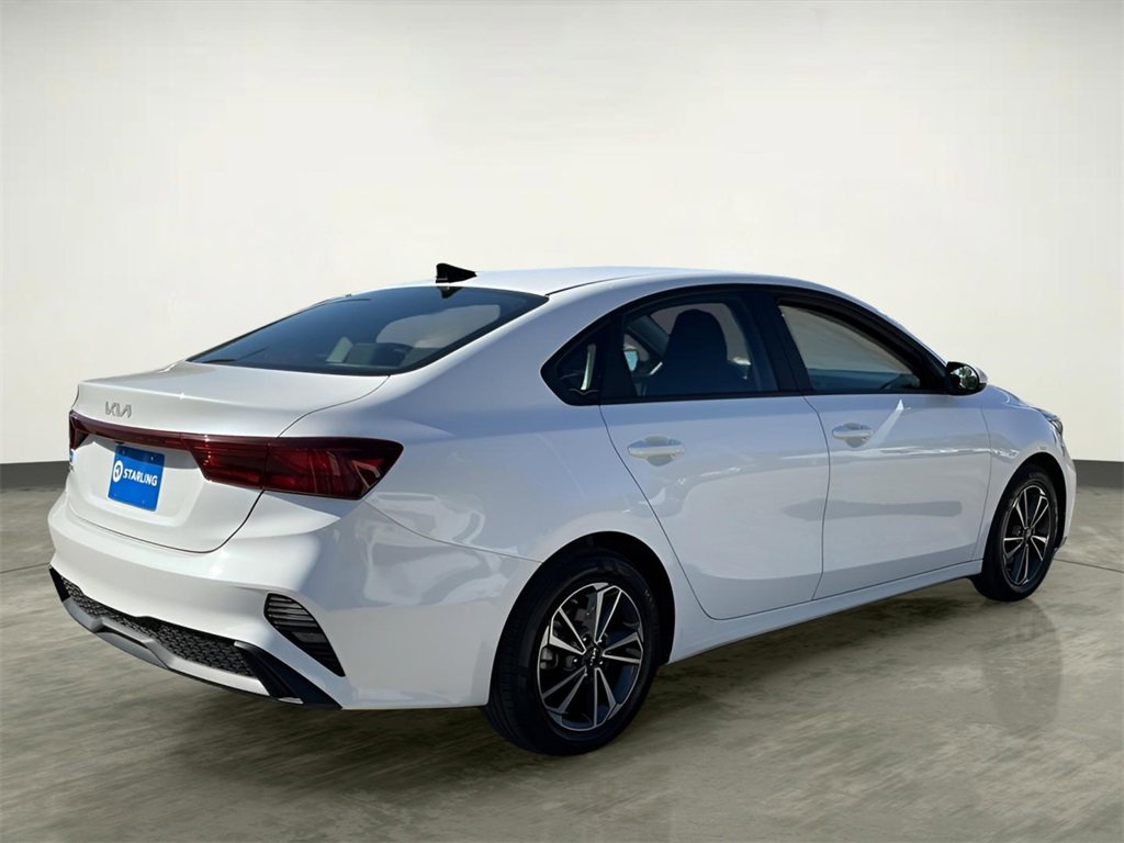 Used 2024 Kia Forte LXS image 10