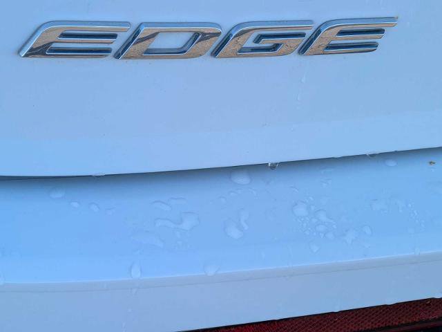 Certified 2018 Ford Edge SEL w/ Equipment Group 201A AWD/4WD image 12