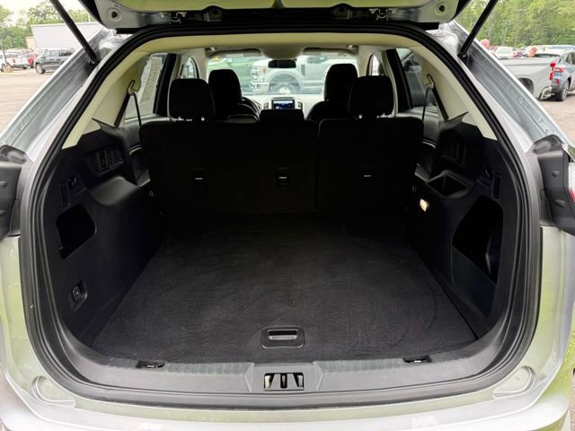 Certified 2024 Ford Edge SE w/ Black Appearance Package image 10