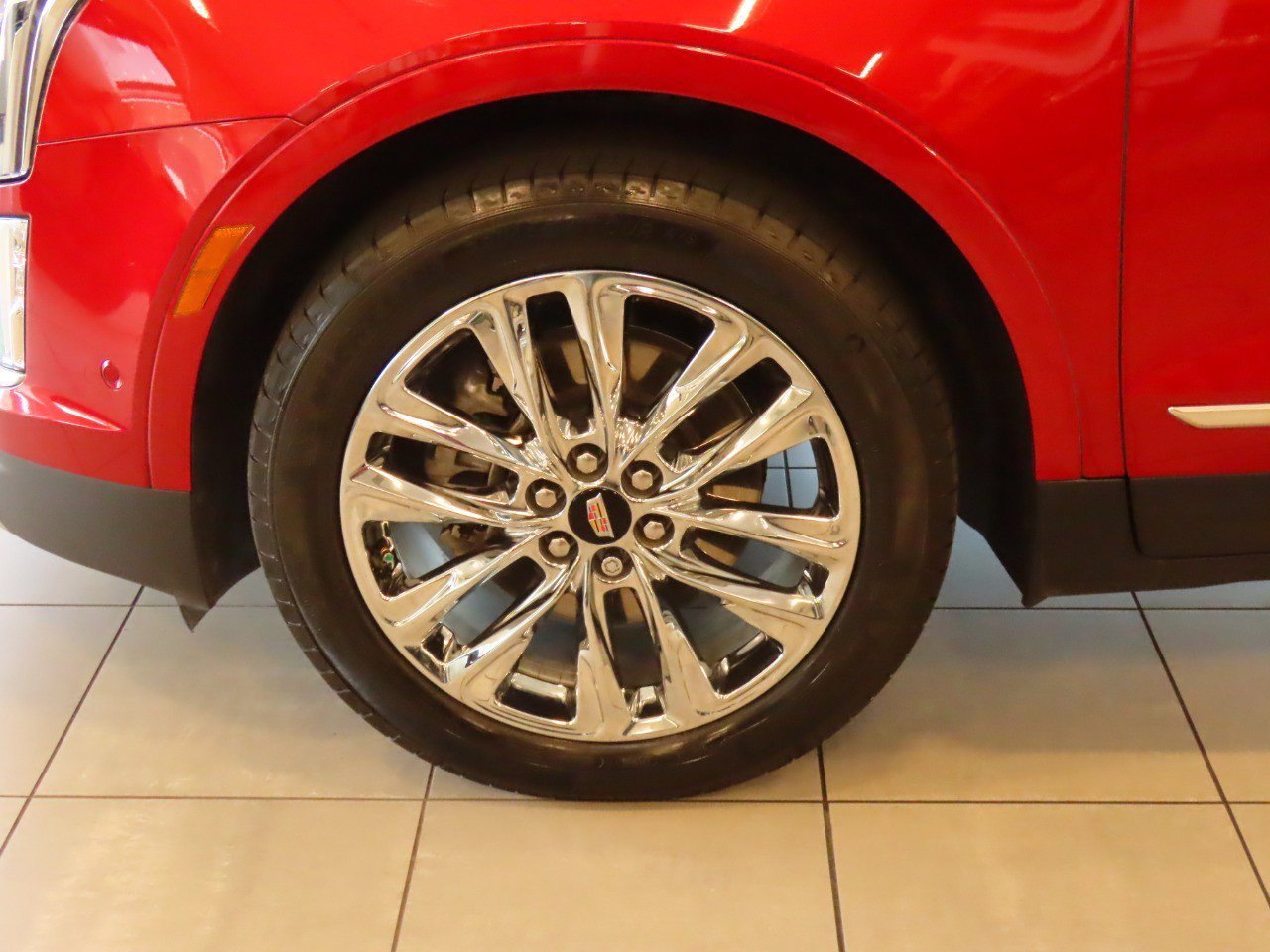 Used 2024 Cadillac XT5 Premium Luxury w/ Platinum Package image 9