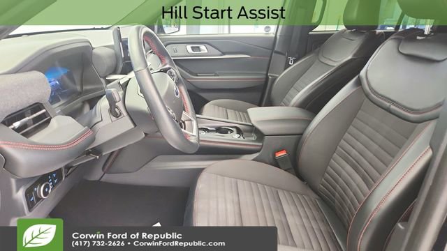 Certified 2025 Ford Explorer ST-Line w/ ST-Line Street Pack AWD/4WD image 11