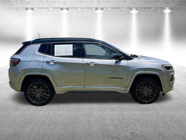 Used 2022 Jeep Compass High Altitude AWD/4WD image 4
