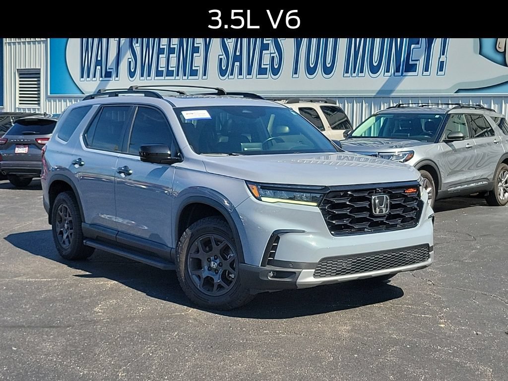Used 2024 Honda Pilot TrailSport image 34