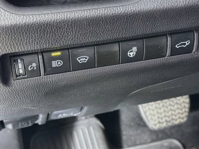 Used 2024 Toyota RAV4 Adventure w/ Convenience Package AWD/4WD image 12