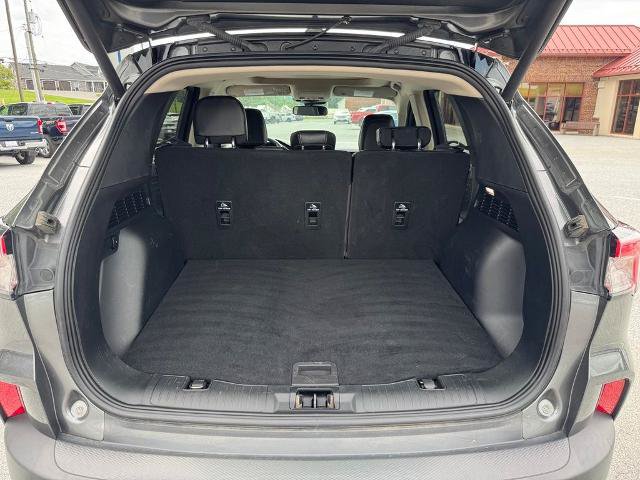 Certified 2020 Ford Escape Titanium AWD/4WD image 27