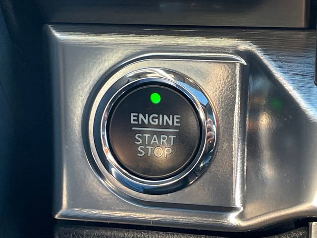 Certified 2022 Ford F150 Lariat w/ Equipment Group 502A High image 35