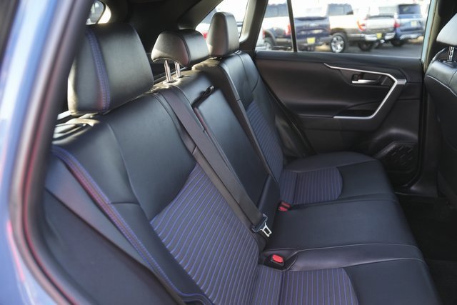 Used 2022 Toyota RAV4 XSE image 17