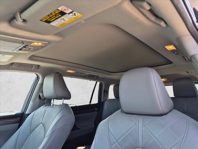 Used 2021 Toyota Highlander Platinum AWD/4WD image 20