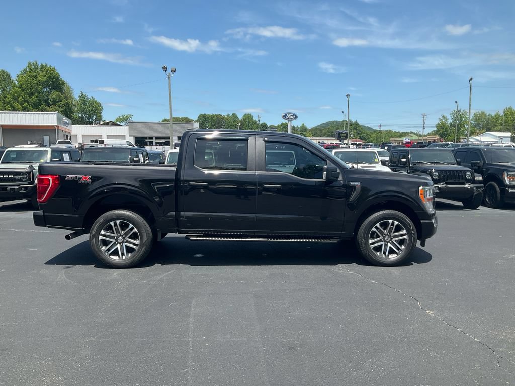 Certified 2022 Ford F150 XL w/ STX Appearance Package AWD/4WD image 4
