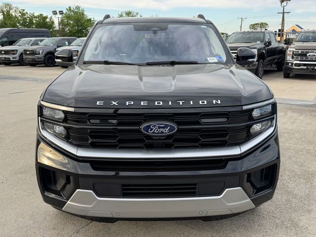 Certified 2025 Ford Expedition Max Platinum AWD/4WD image 2