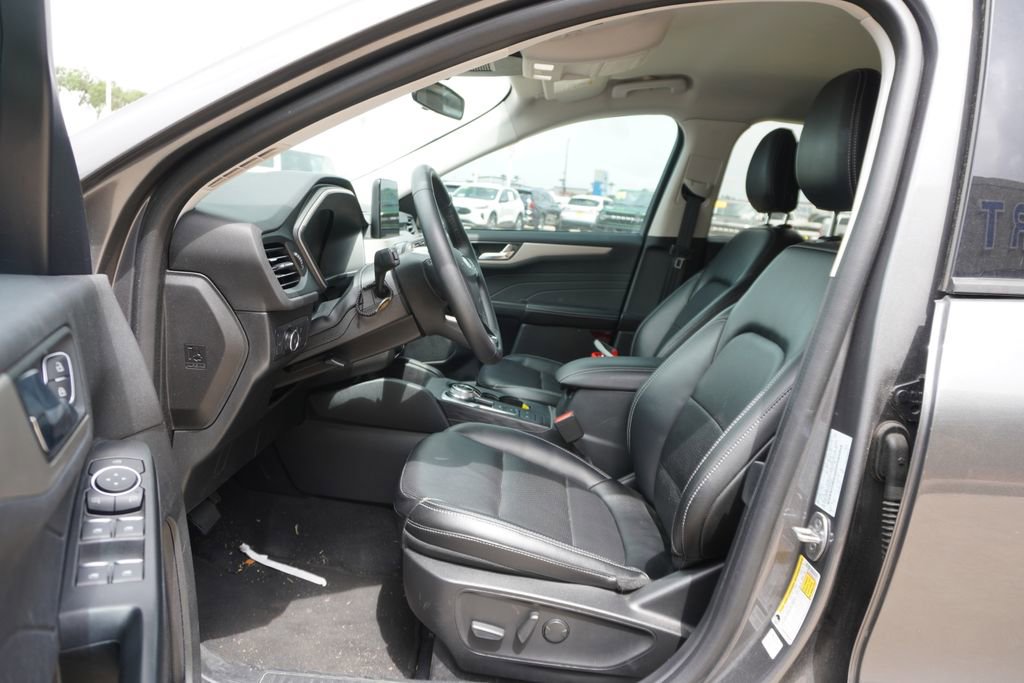 Certified 2022 Ford Escape SEL FWD image 7