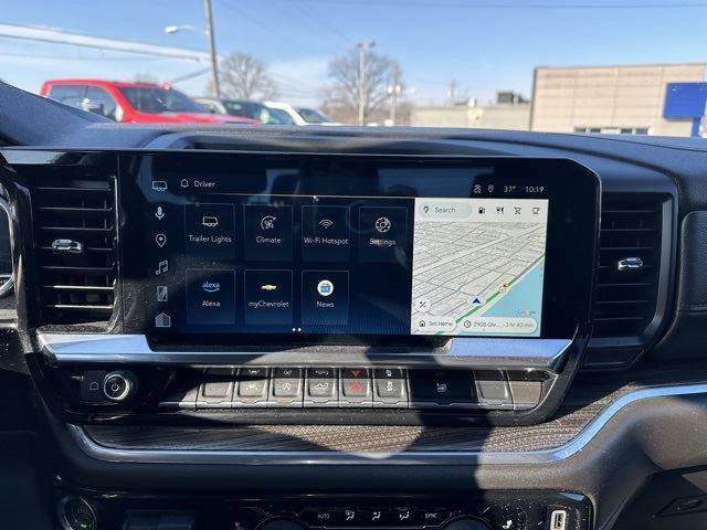 Used 2025 Chevrolet Silverado 1500 LT image 24