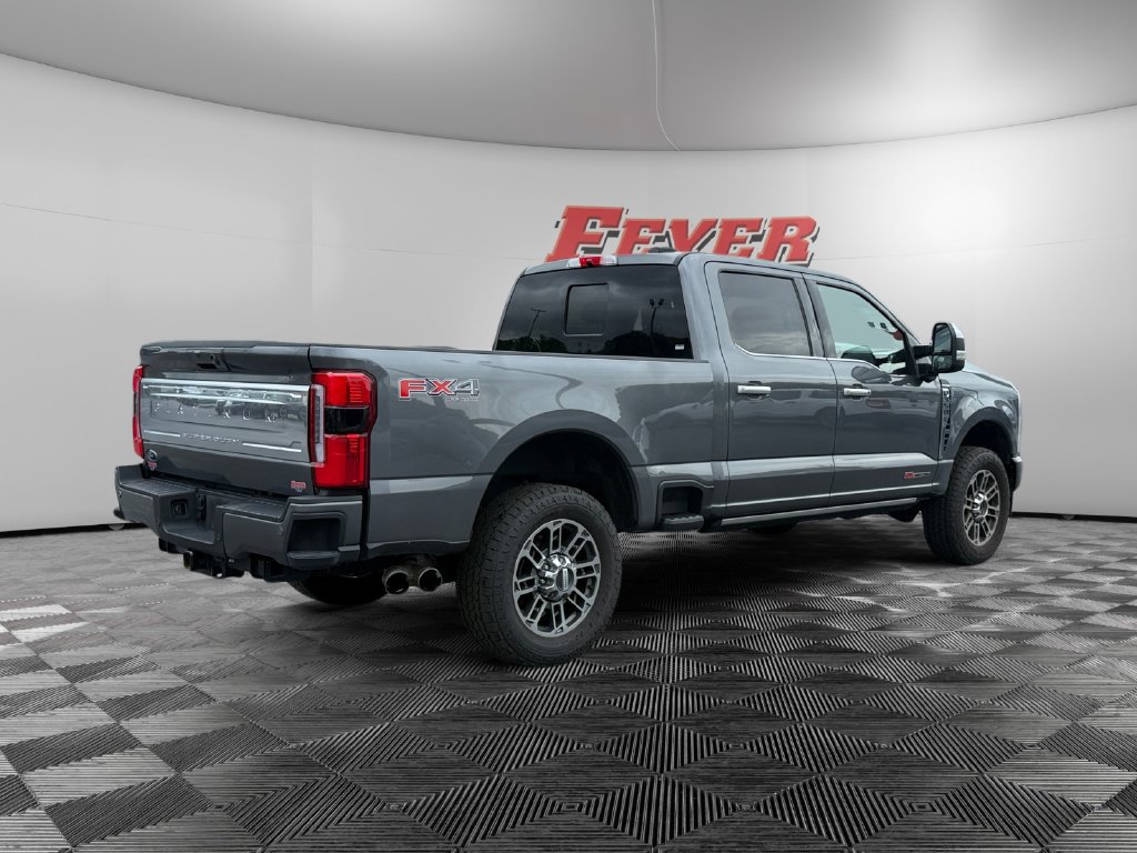 Certified 2025 Ford F350 Platinum w/ Platinum Plus Package AWD/4WD image 7