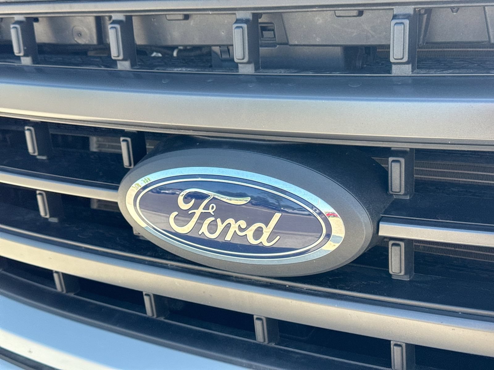 Certified 2023 Ford F150 Lariat w/ Equipment Group 502A High AWD/4WD image 15